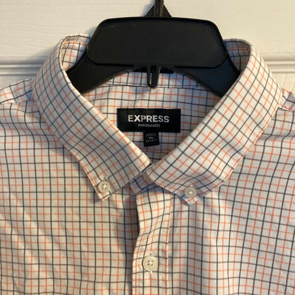 Express Performance XXL Button Down Shirt